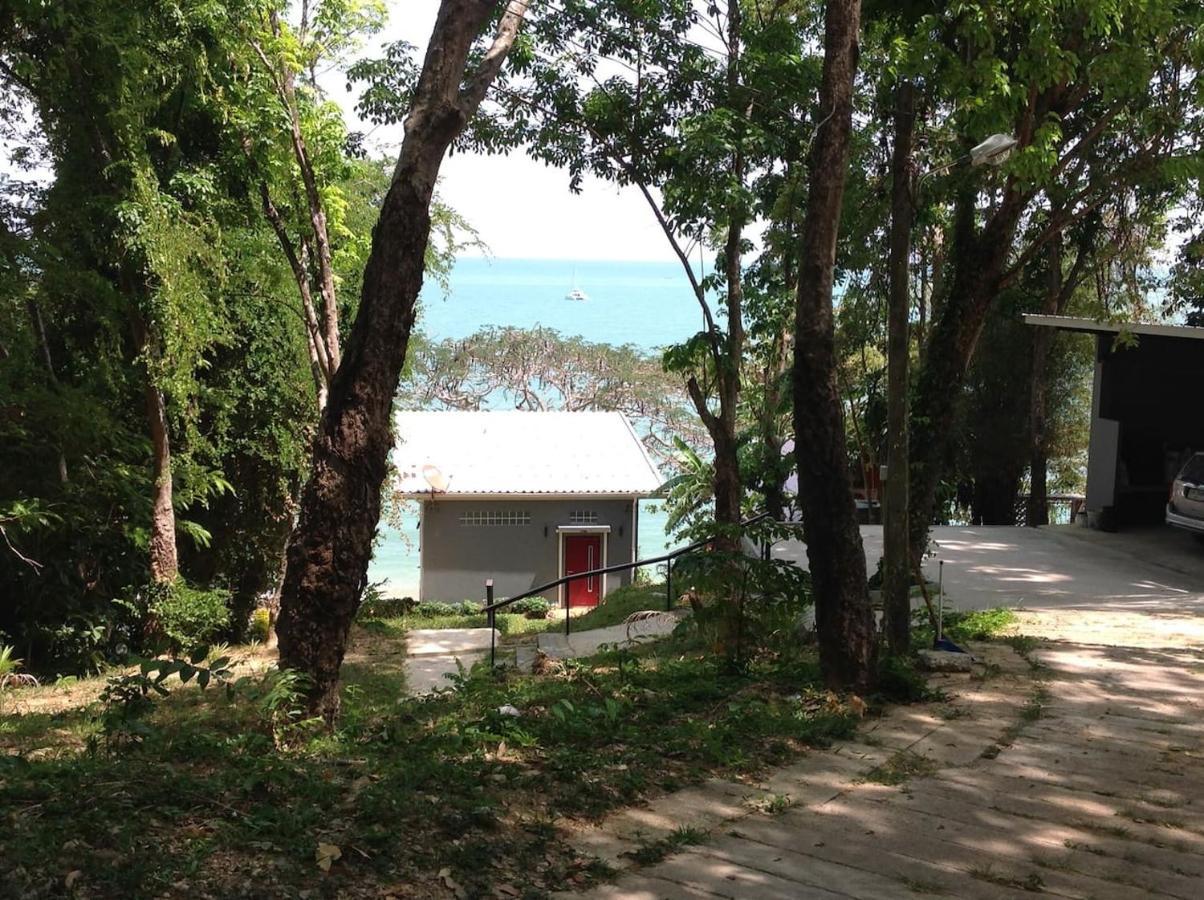 Koh Sirey Beachfront Pool Villa Phuket Ngoại thất bức ảnh